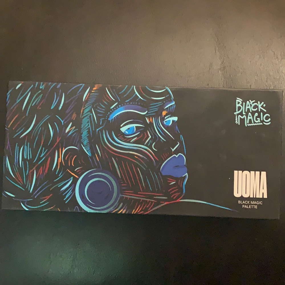 Uoma Beauty Black Magic Poise Palette